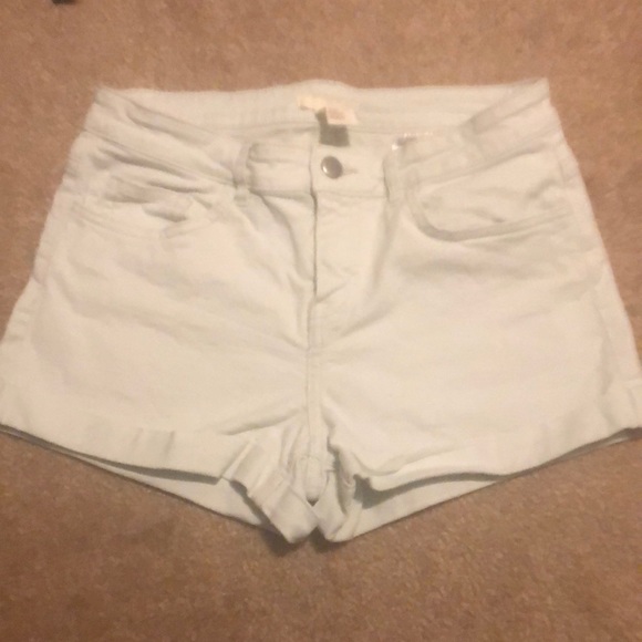 White H&M Shorts!!! 10$ (Tinted Light Blue) - Picture 1 of 4